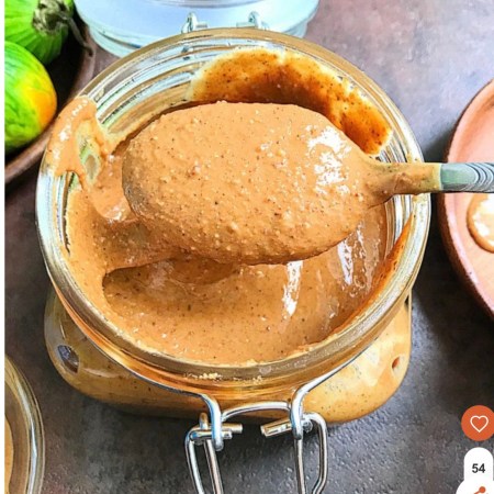 Nigerian Spice Peanut Butter Dip